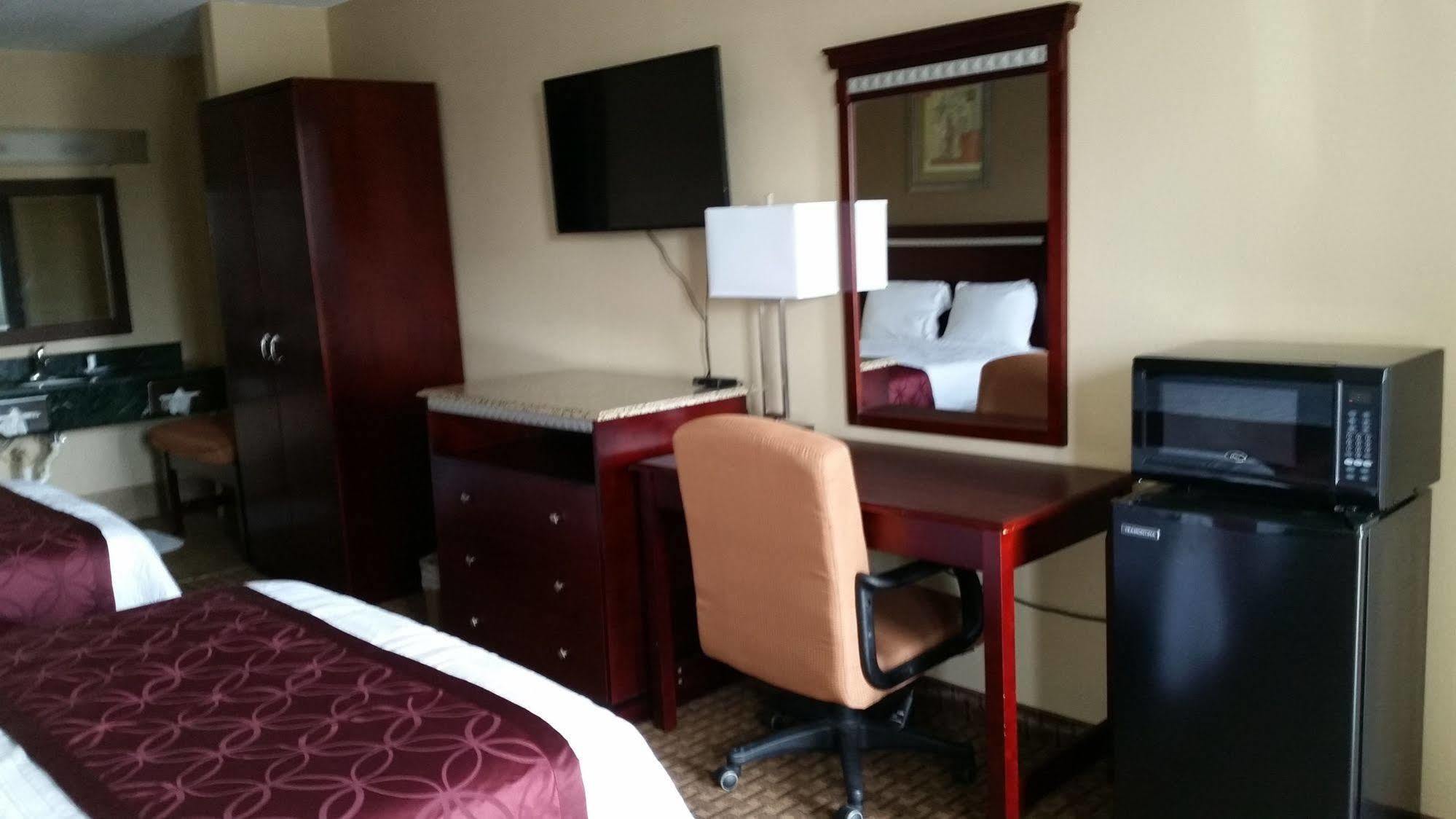 Rodeway Inn Bushnell Ngoại thất bức ảnh